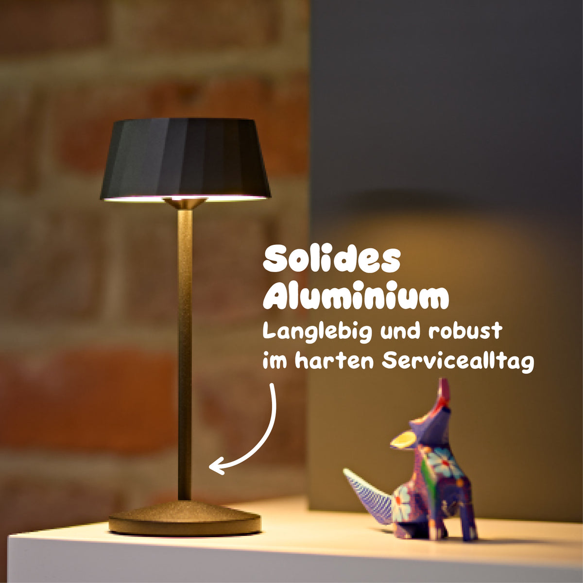 Sigor Facetta Remote Akku-Tischleuchte aus solidem Aluminium mit stabilem Stand #Farbe_Nachtschwarz